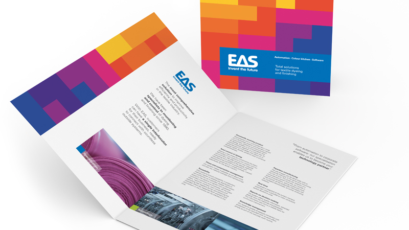 Diseño gráfico de díptico corporativo para empresa de sector B2B 